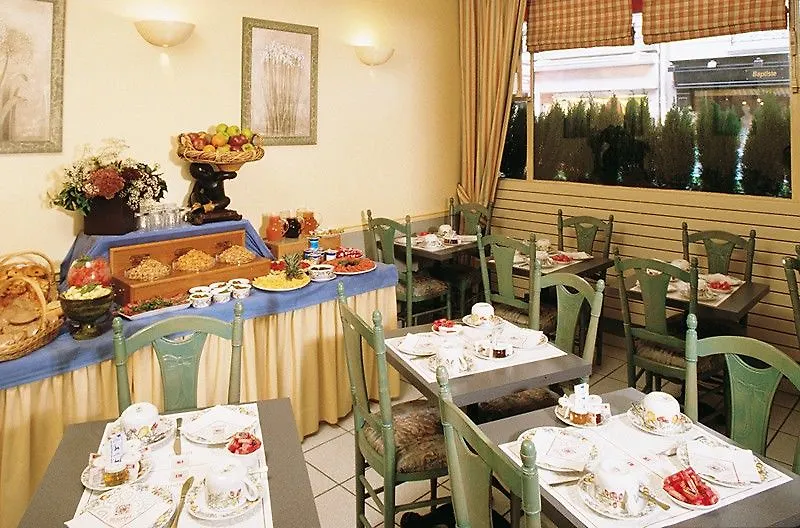 ***  Hotel Vaneau Saint Germain Paris France